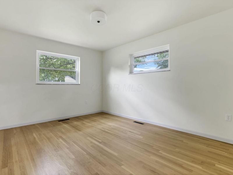 1285 Kingsgate Road, Columbus, OH 43221 Photo 36