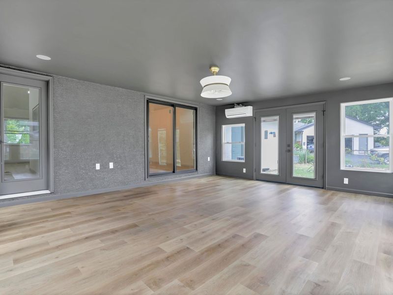 1285 Kingsgate Road, Columbus, OH 43221 Photo 39