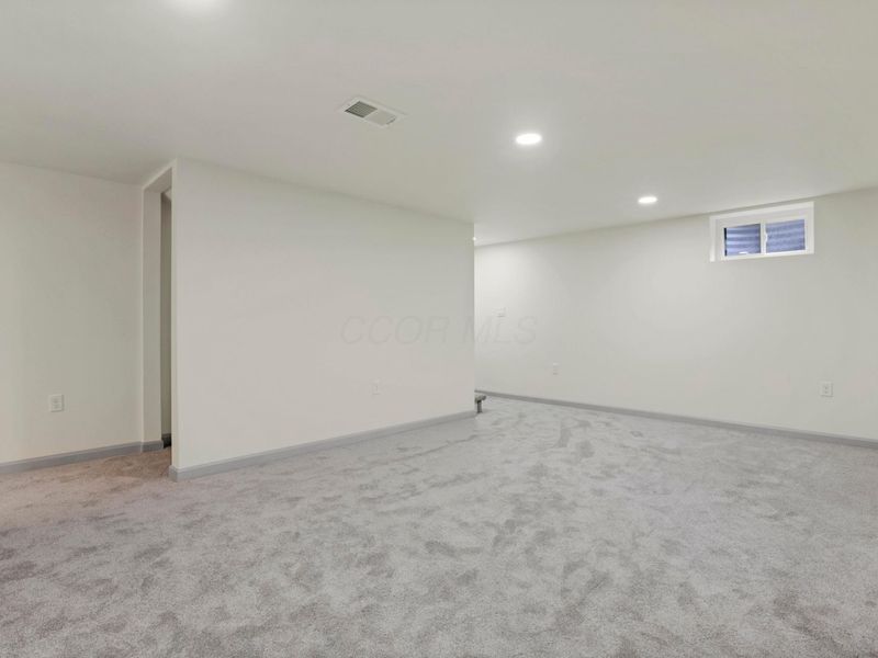 1285 Kingsgate Road, Columbus, OH 43221 Photo 42