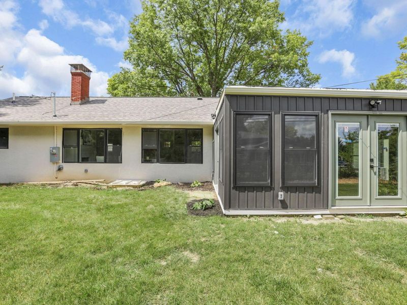 1285 Kingsgate Road, Columbus, OH 43221 Photo 47