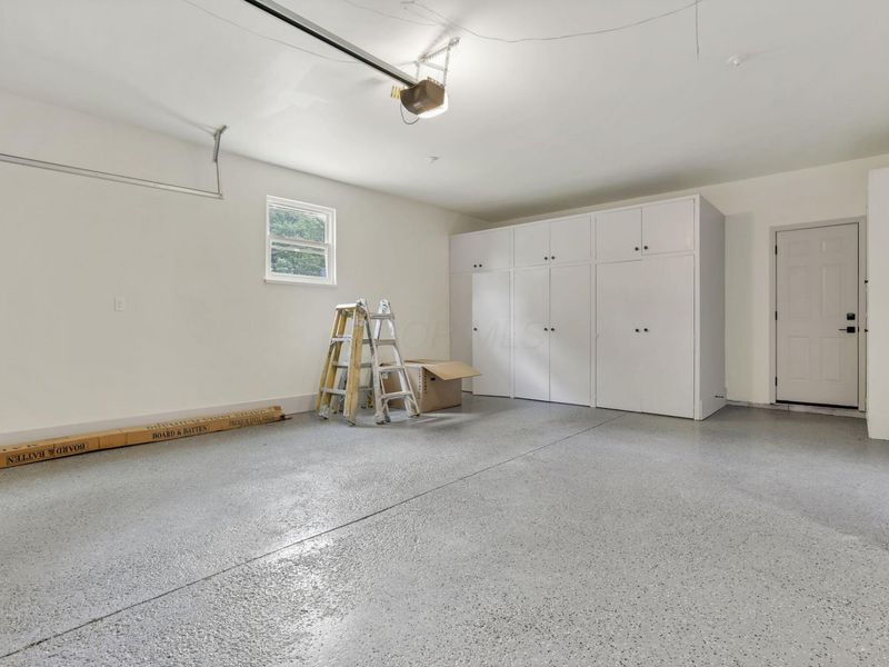 1285 Kingsgate Road, Columbus, OH 43221 Photo 49