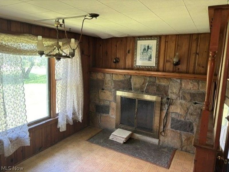 2610 E South Range, New Springfield, OH 44443 Photo 8
