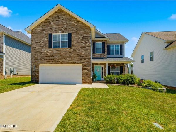 8144 River House Rd, Knoxville, TN 37931