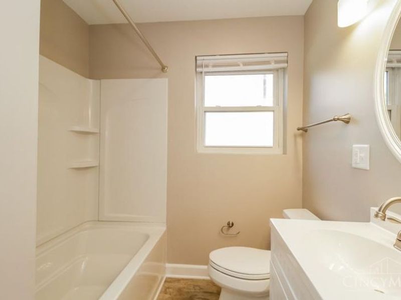 4105 Paxton Woods Drive, Cincinnati, OH 45209 Photo 14