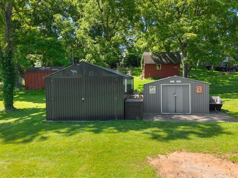 1610 Troy Road, German Township, OH 45504 Photo 32
