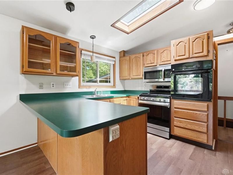 4107 Beechwood Drive, Bellbrook, OH 45305 Photo 9