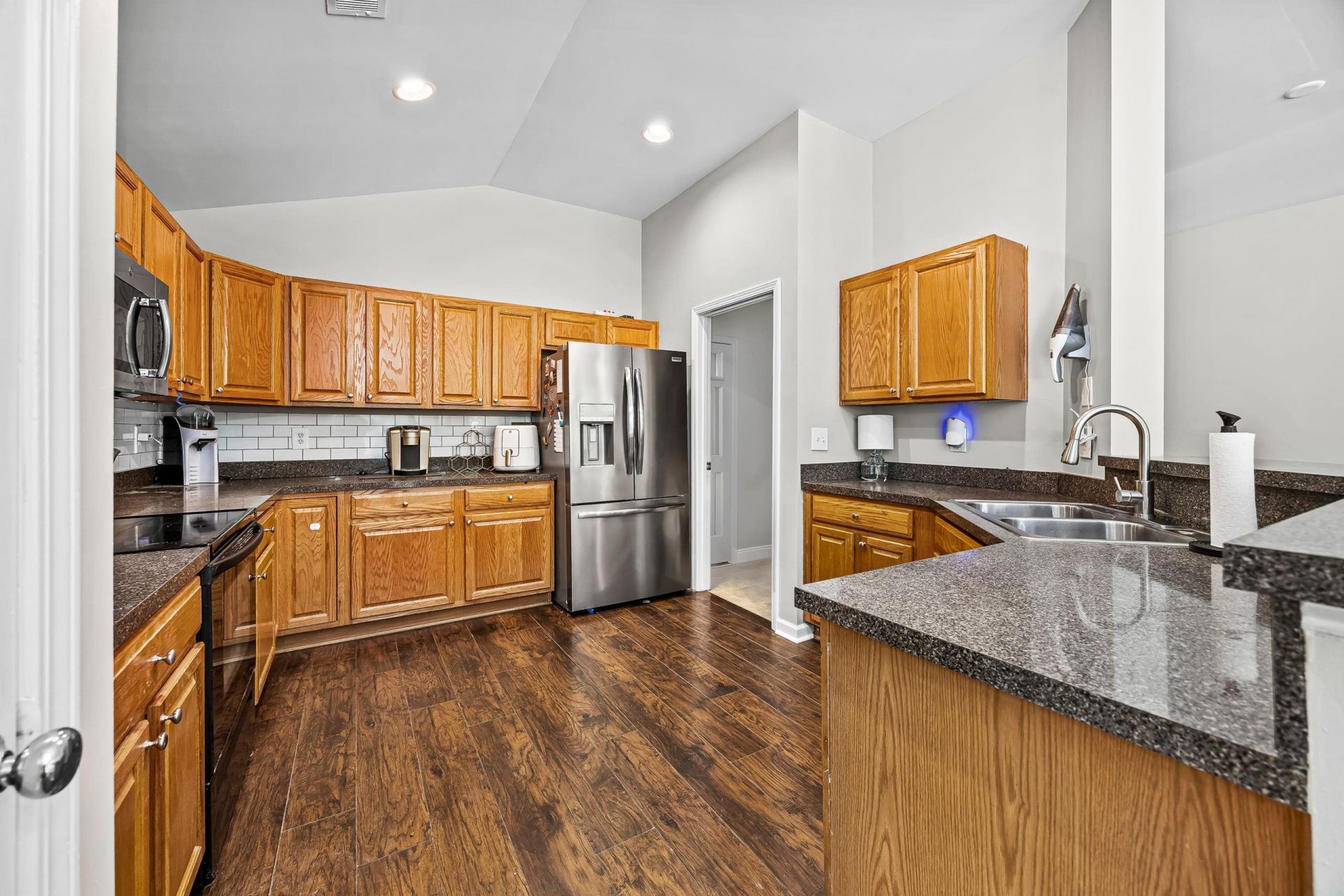 4500 Planters Row Way Photo 19