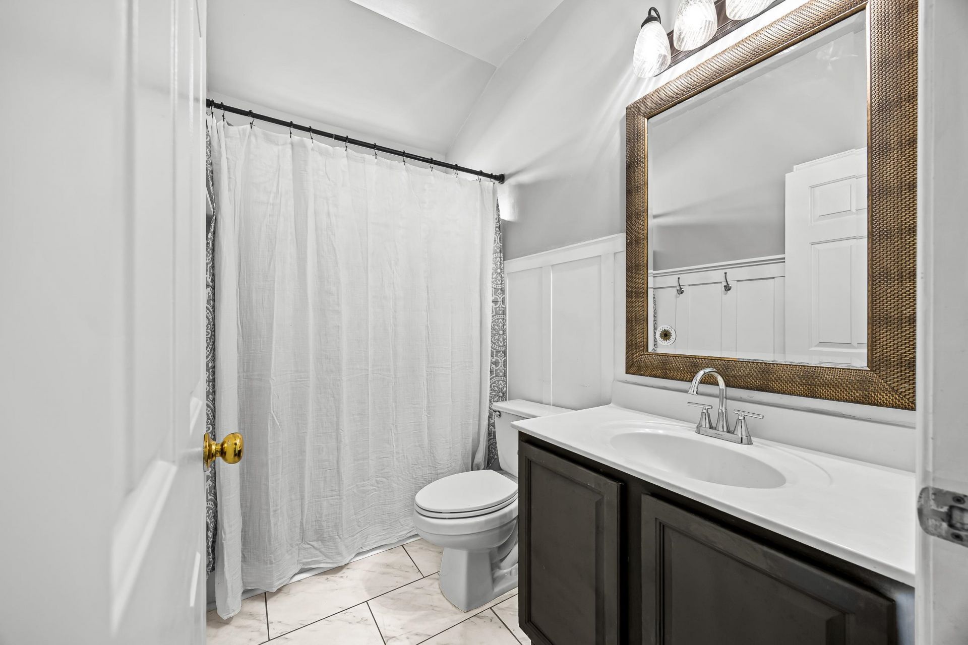 4500 Planters Row Way Photo 31