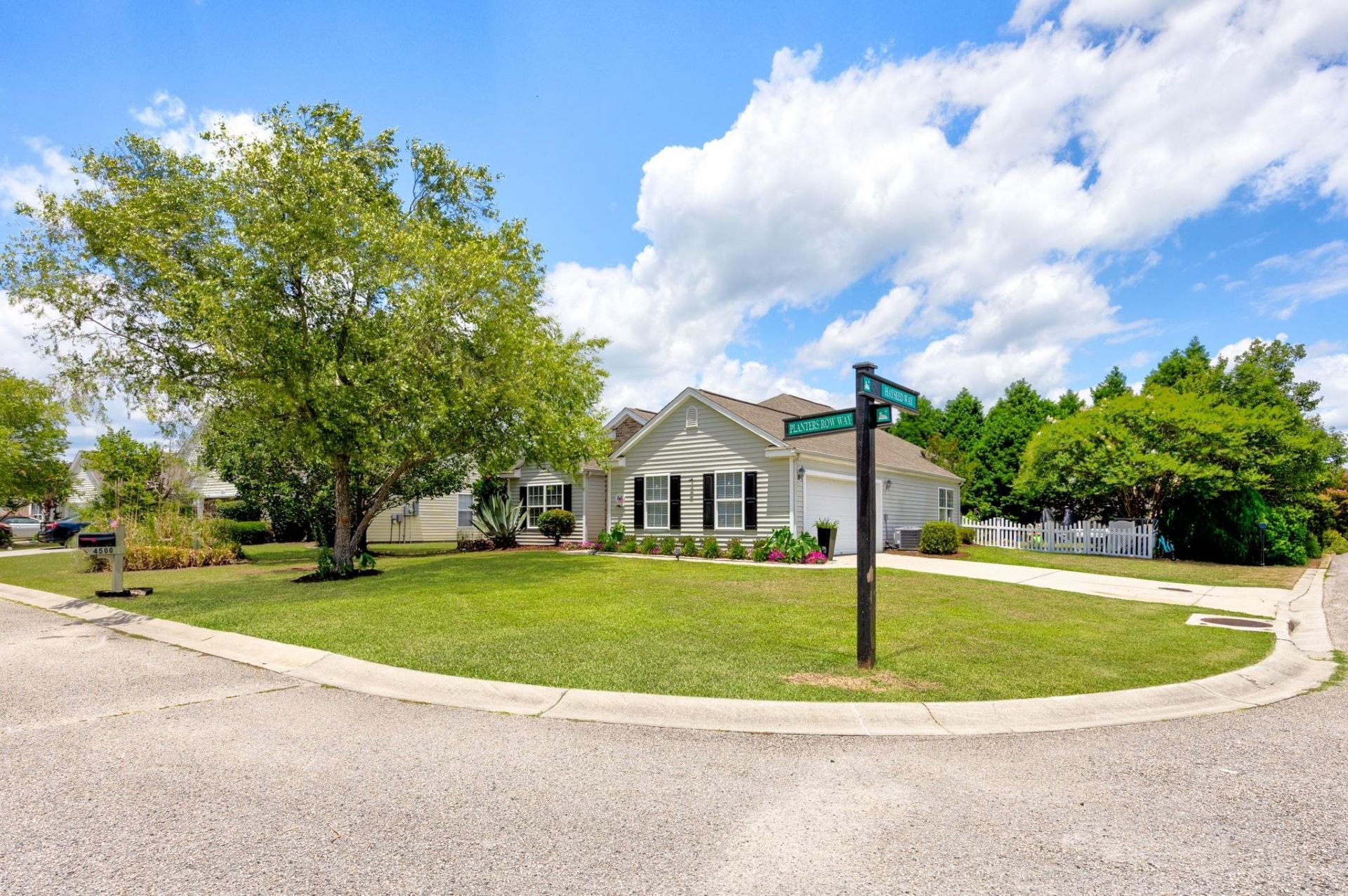 4500 Planters Row Way Photo 41
