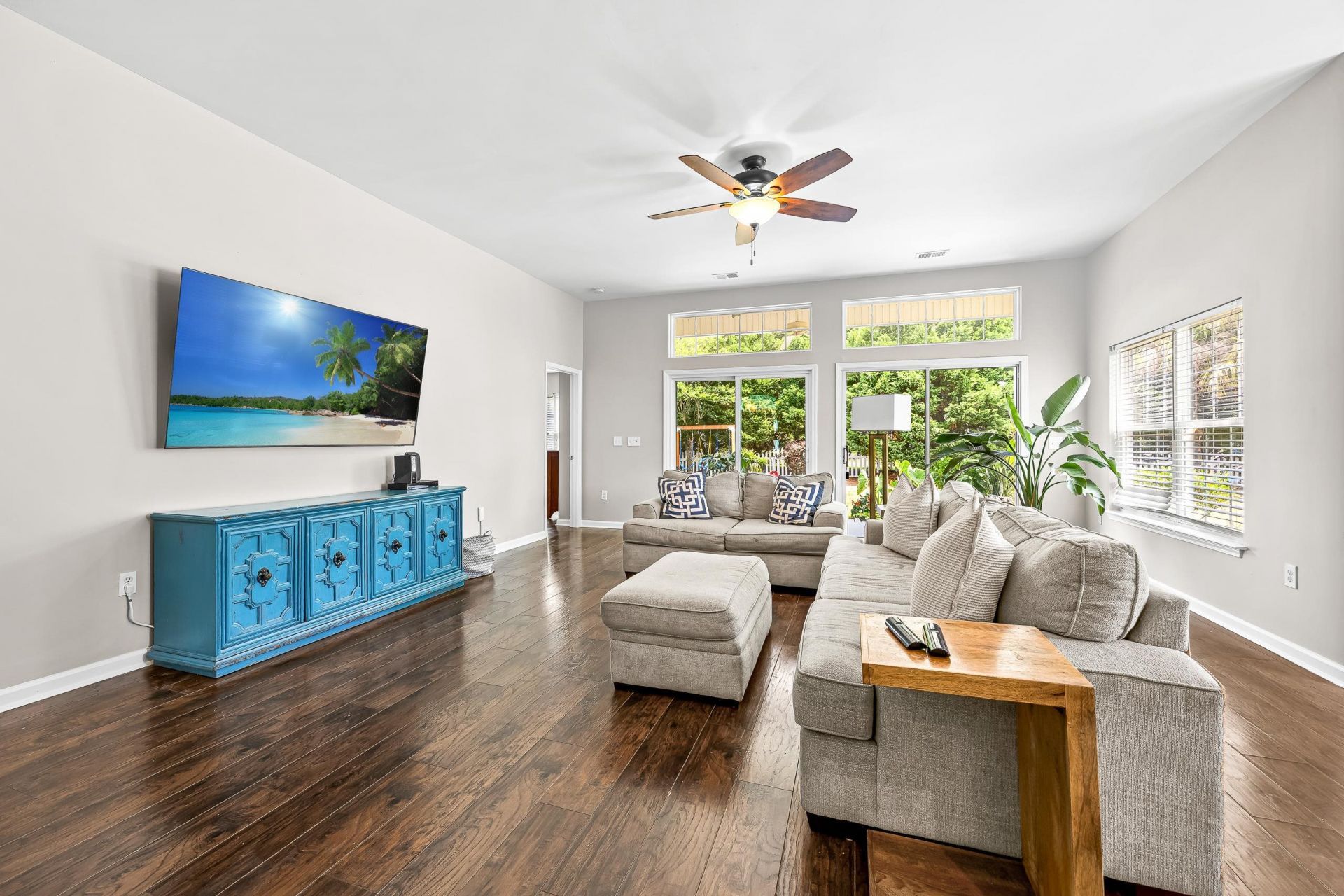 4500 Planters Row Way Photo 9
