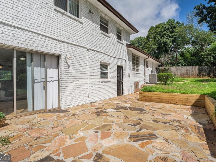 Property Image 44