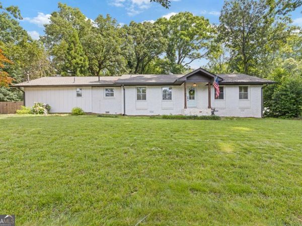 2165 Lower Roswell Road, Marietta, GA 30068