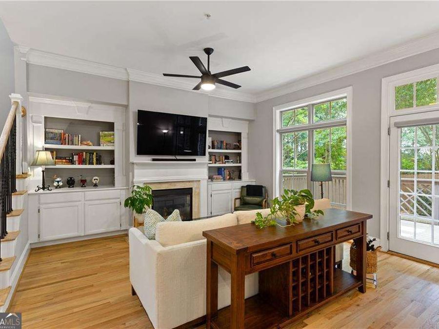 Property Image 11