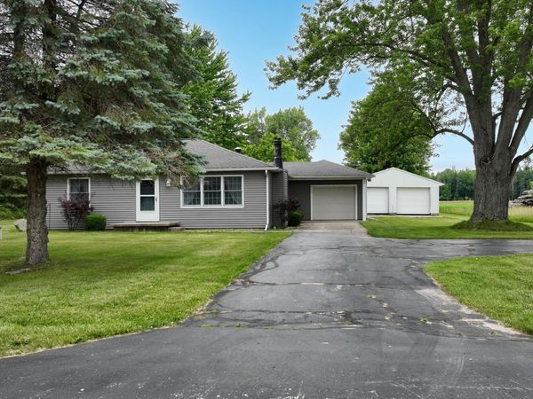 18788 Dice Road, Merrill, MI 48637
