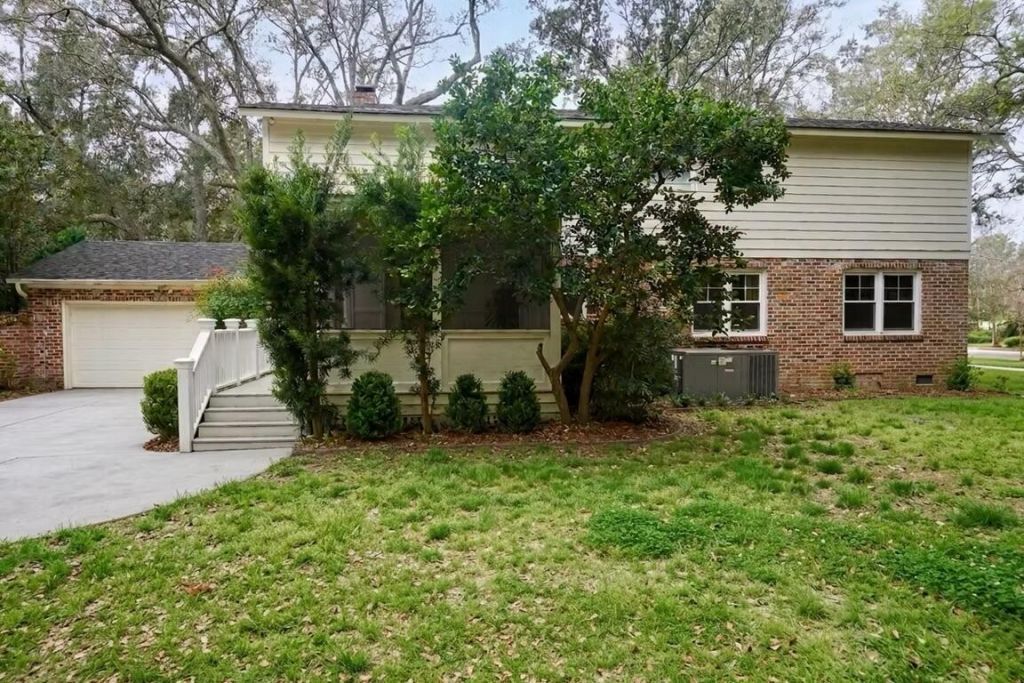 275 N Hobcaw Drive Photo 12