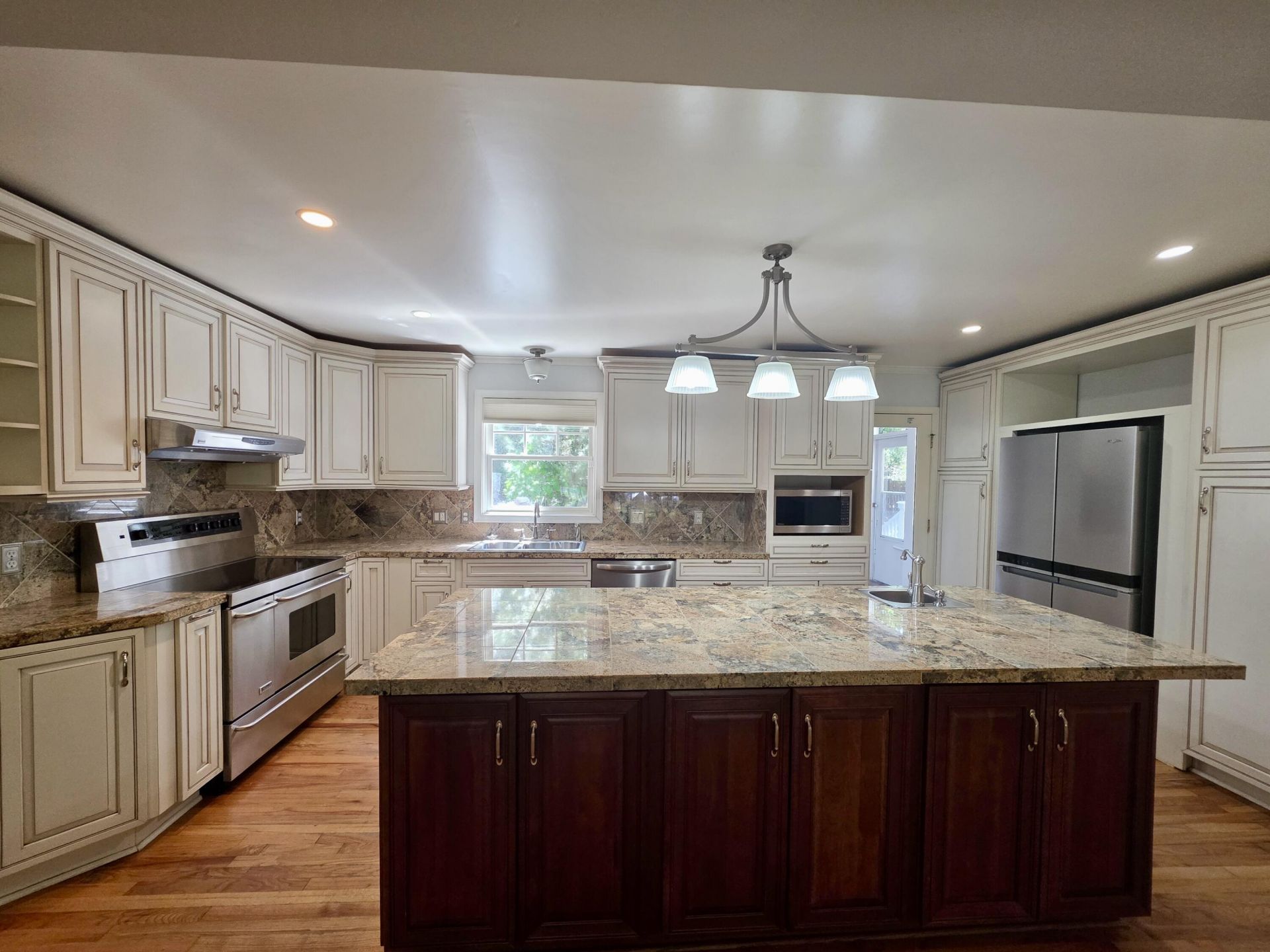 275 N Hobcaw Drive Photo 5