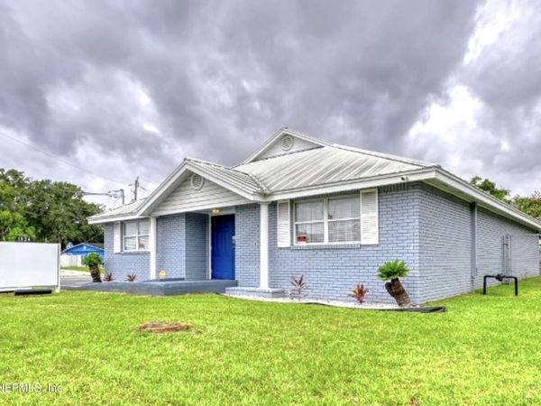 1824 BLANDING Boulevard, Jacksonville, FL 32210
