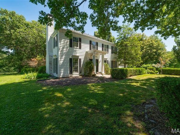 1 E Weldon Springs Heights Drive , St Charles, MO 63304