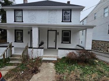 48 OLD LANCASTER ROAD, DEVON, PA 19333