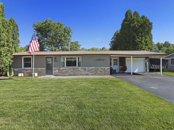 10308 Root River DRIVE, Caledonia, WI 53108