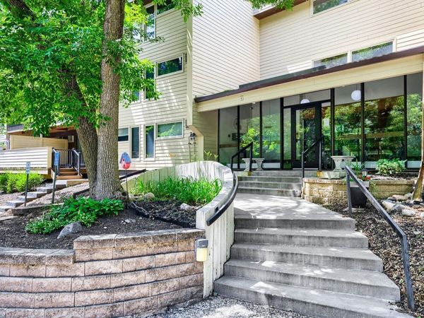 12600 Parkwood Drive , Unit 313, Burnsville, MN 55337