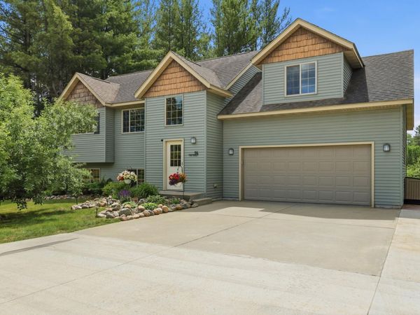 114 7th Street SE, Menahga, MN 56464