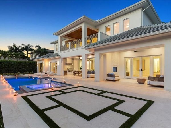 1985 Crayton RD , NAPLES, FL 34102
