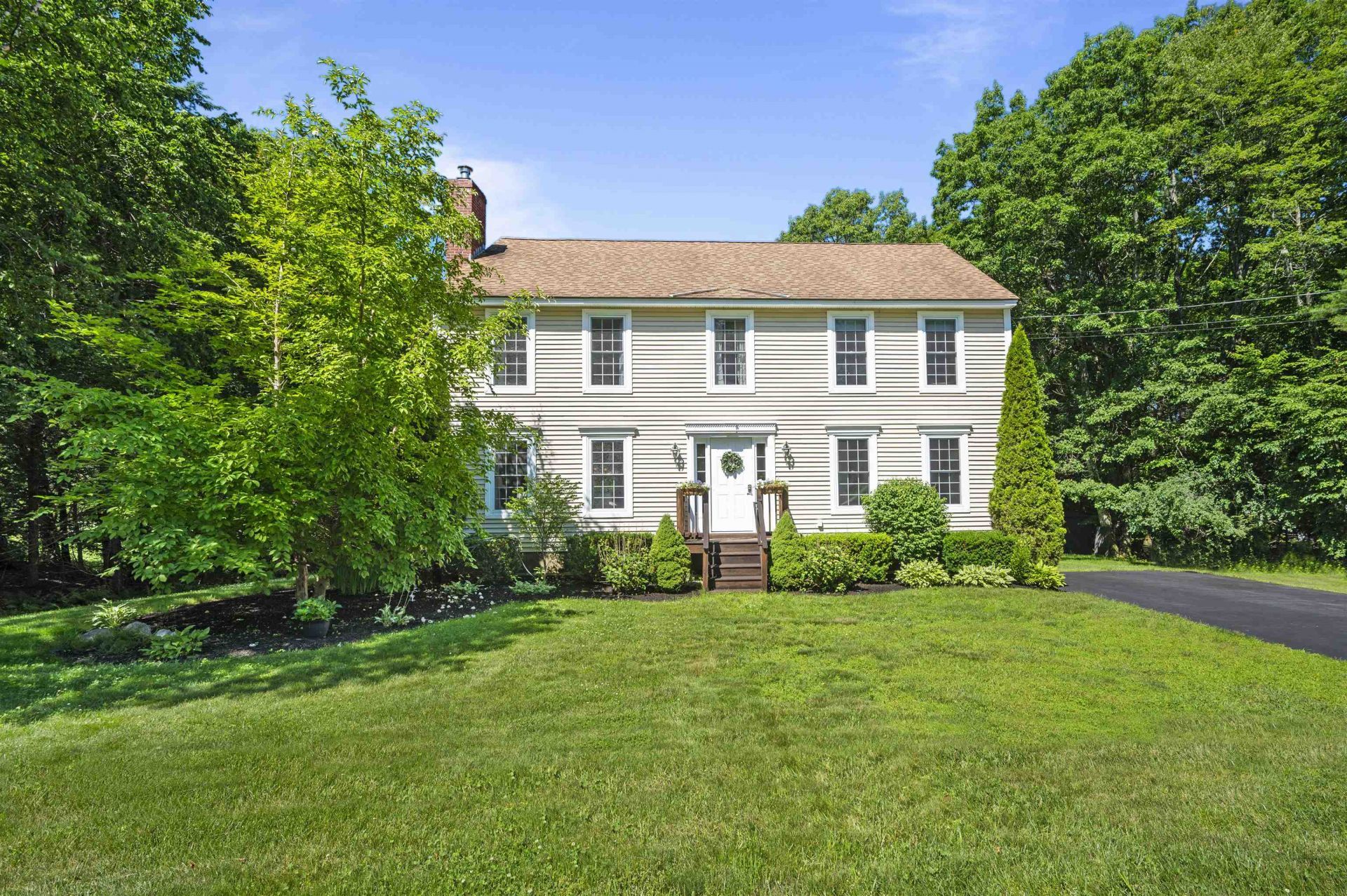 54 Beech Hill Road, Exeter, NH 03833 Main Photo