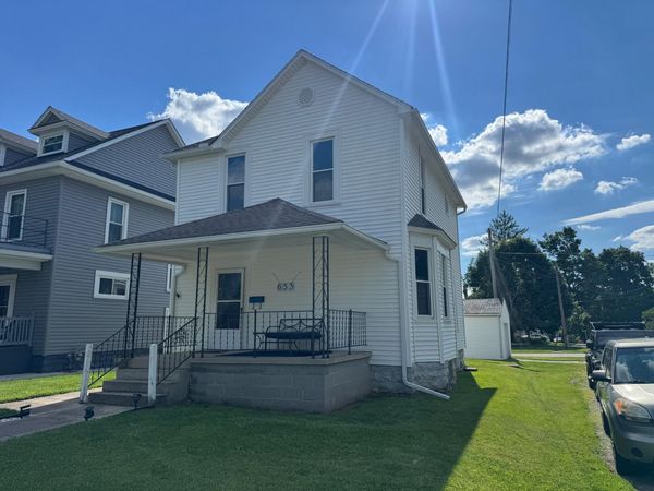 653 N Main Street, Bellefontaine, OH 43311
