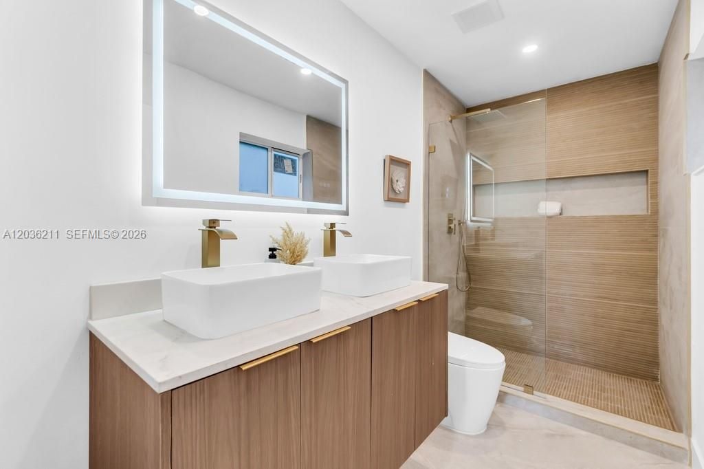 1234 Buchanan St , Hollywood, FL 33019 Photo