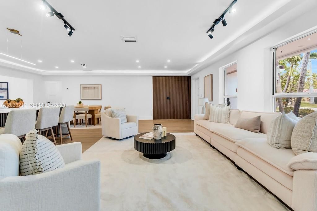 1234 Buchanan St , Hollywood, FL 33019 Photo