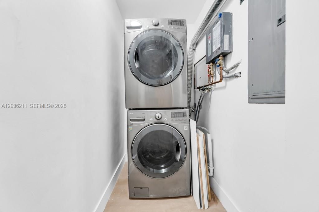 1234 Buchanan St , Hollywood, FL 33019 Photo