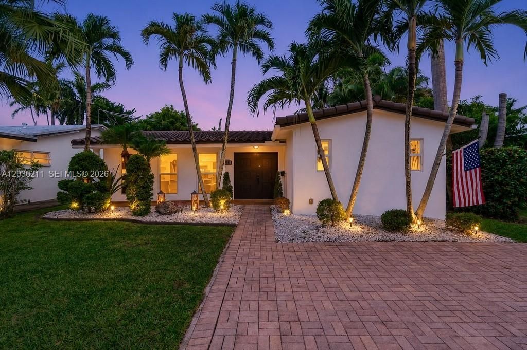 1234 Buchanan St , Hollywood, FL 33019 Photo