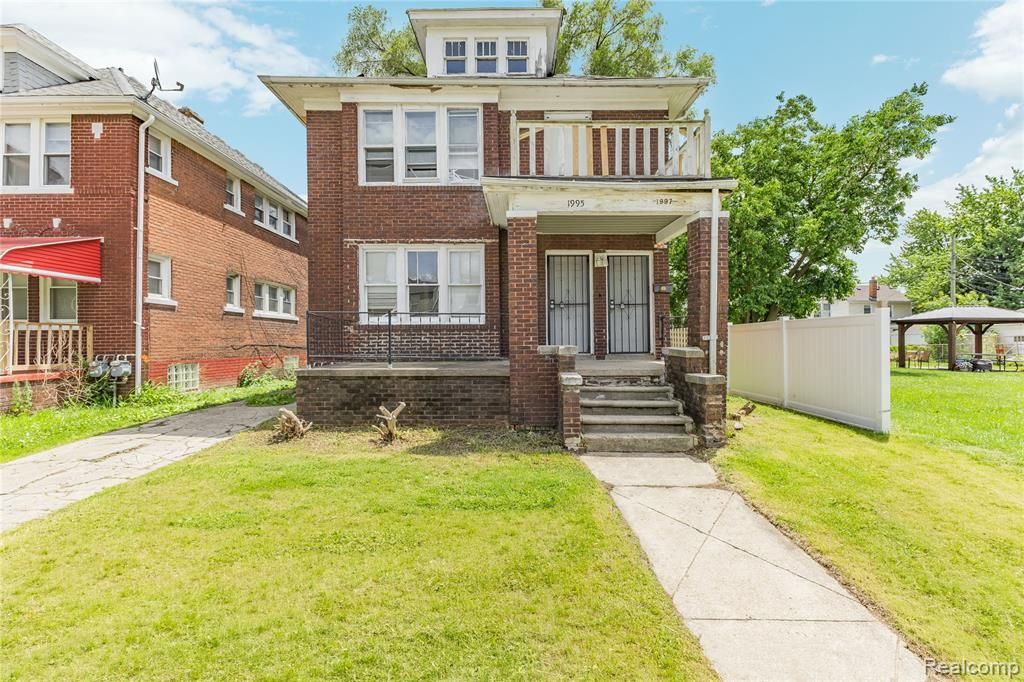 1995 Kendall Street, Detroit, MI 48238 Main Photo