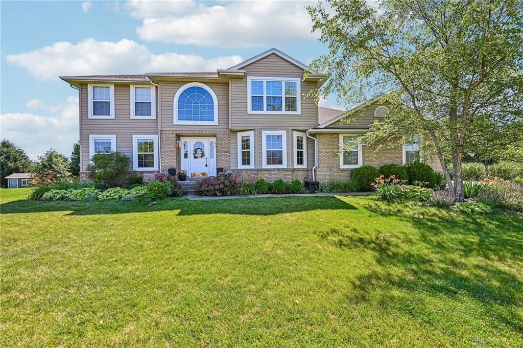 2031 Highlander Drive, Xenia, OH 45385 Main Photo