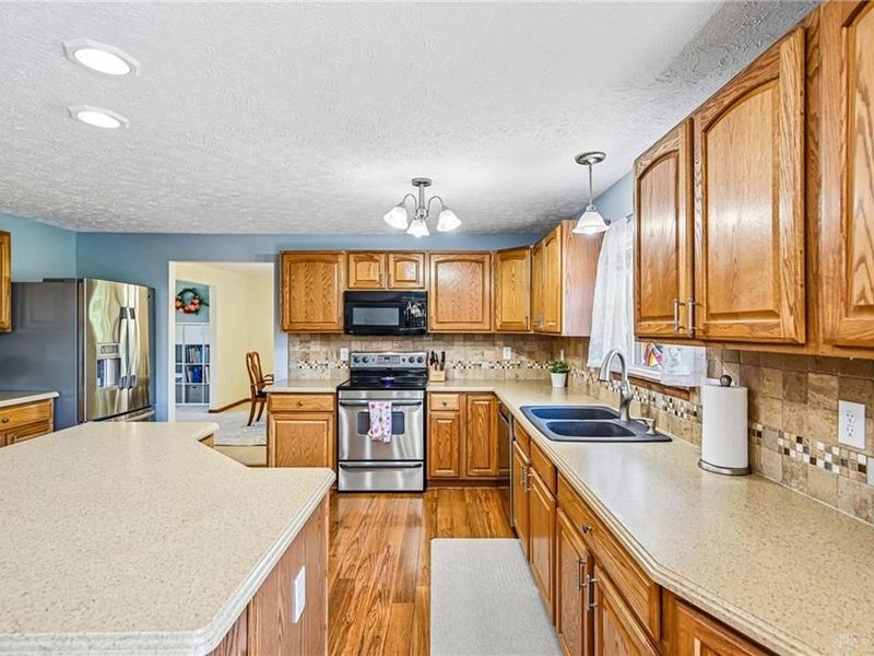 2031 Highlander North Drive, Xenia, OH 45385 Photo 14