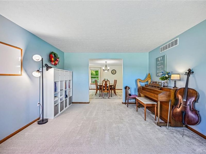 2031 Highlander North Drive, Xenia, OH 45385 Photo 17
