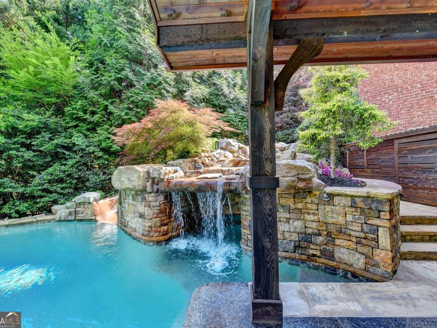 Property Image 108