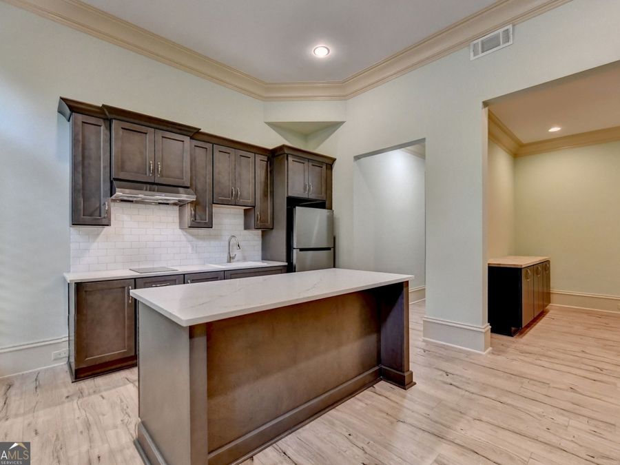 Property Image 87