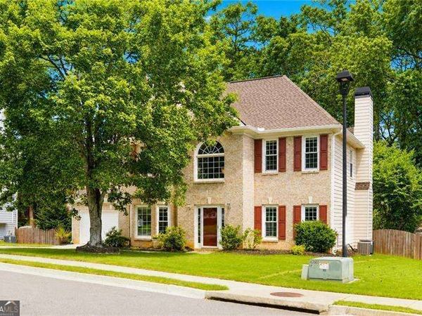 2314 Kennesaw Oaks Trail NW, Kennesaw, GA 30152