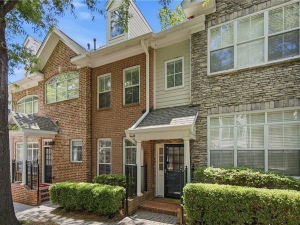 1147 Glenridge Place , Atlanta, GA 30342