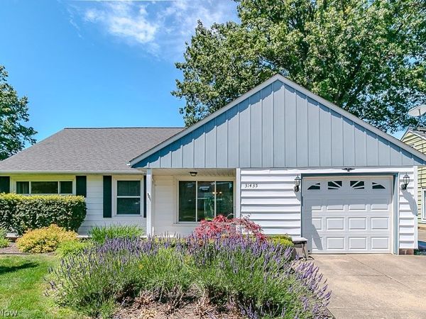 31435 Bayridge Boulevard , Willowick, OH 44095