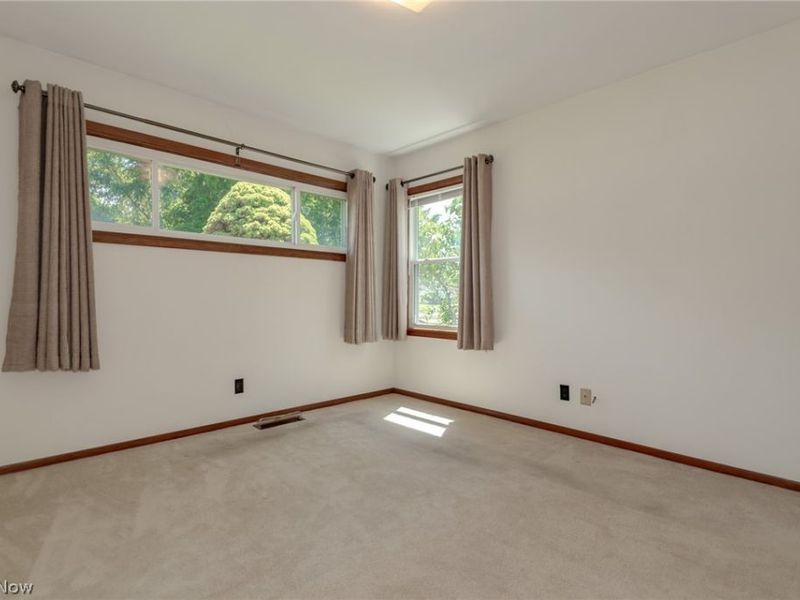 31435 Bayridge Boulevard, Willowick, OH 44095 Photo 12