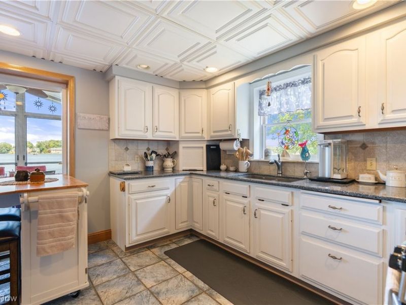 1614 W Park Avenue NW, Canton, OH 44708 Photo 17