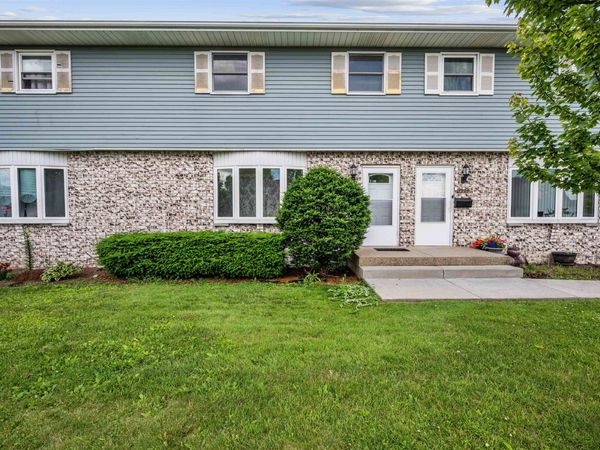 1307 Sunfield Street, Sun Prairie, WI 53590