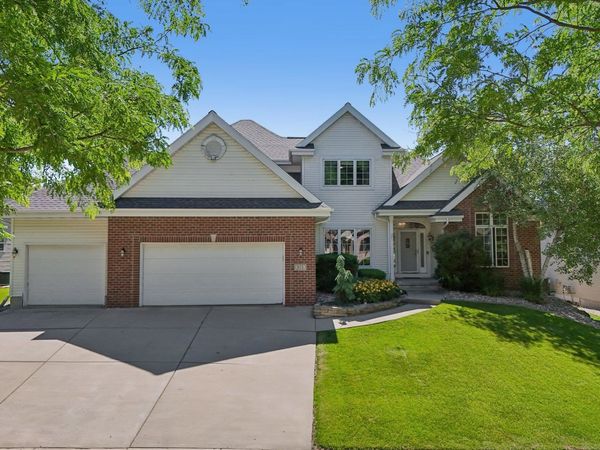 913 Countryside Crossing, Waunakee, WI 53597