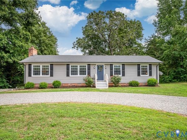 1199 Sunnyside Road, Tappahannock, VA 22560