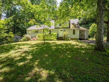 42 Sherburne Road, Lee, NH 03861