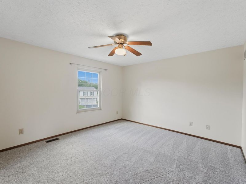 6911 Finchley Drive, Reynoldsburg, OH 43068 Photo 13