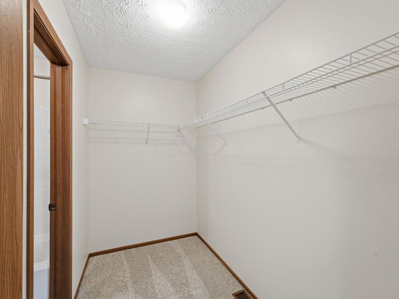 6911 Finchley Drive, Reynoldsburg, OH 43068 Photo 15